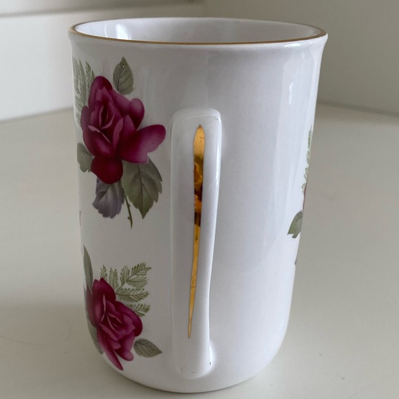 RUBY 40th ANNIVERSARY CERAMIC MUG WITH BURGUNDY ROSES AND GOLD TRIM - Picture 6 of 7